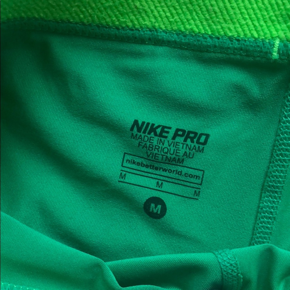 Nike pro - Picture 2 of 3